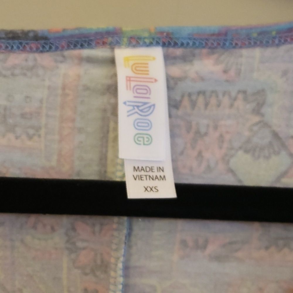 NWT LuLaRoe Perfect T - Picture 3 of 5